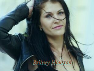 Britney_Houston