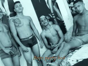 Boys_party_hot
