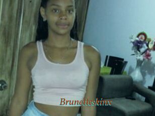 Brunetteskinx