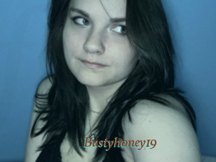 Bustyhoney19