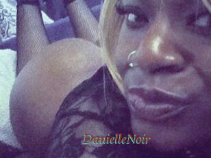 DanielleNoir