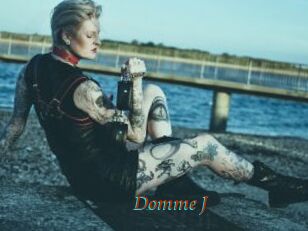 Domme_J