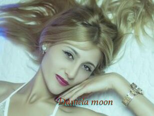 Daniela_moon
