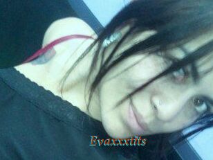 Evaxxxtits
