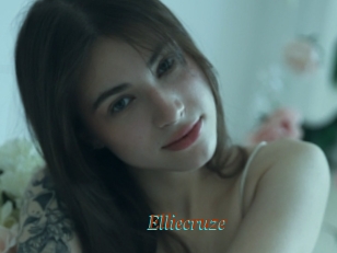 Elliecruze