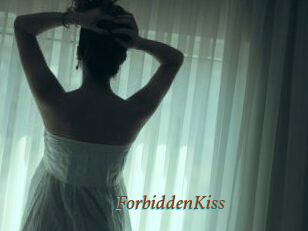 ForbiddenKiss_