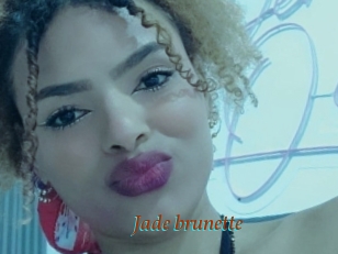 Jade_brunette