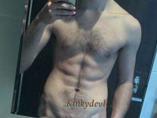 Kinkydevll