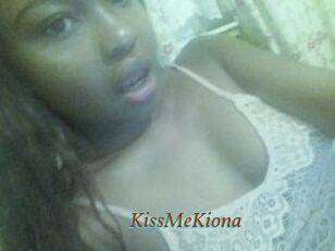 KissMeKiona