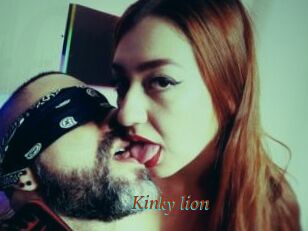 Kinky_lion