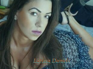 Larissa_Daniels