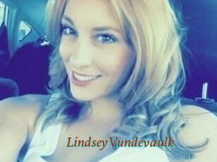 LindseyVundevaulk