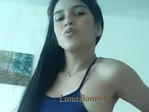 LunaBonnet