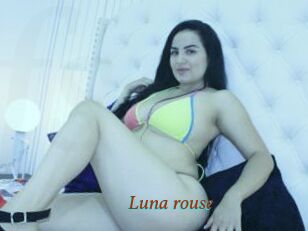 Luna_rouse