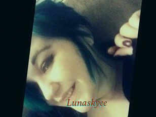 Lunaskyee