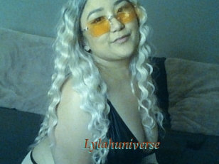 Lylahuniverse