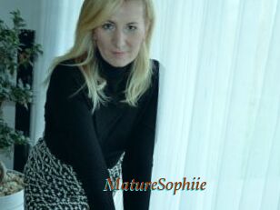 MatureSophiie