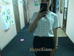 MayaKissss