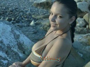 Melina25