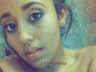 Mia_Operio
