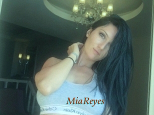 MiaReyes