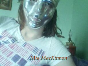 Mia_MacKinnon