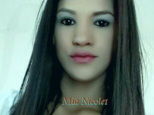 Mia_Nicole1