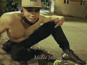 Mikee_Jonnes