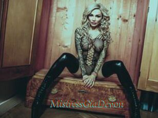 MistressGiaDevon
