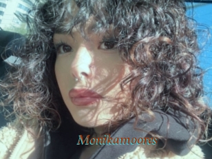 Monikamoores