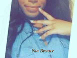Nia_Breaux
