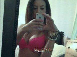 NicoleMe