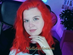 Nielletablossom