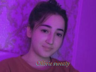 Ollivie_sweaty