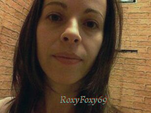 RoxyFoxy_69