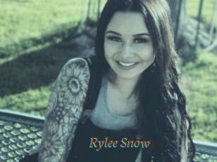 Rylee_Snow