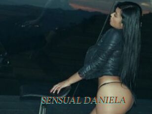 SENSUAL_DANIELA