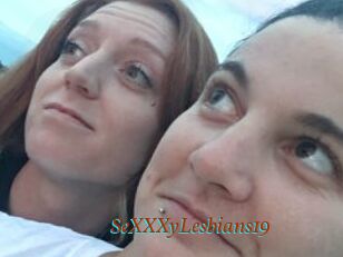 SeXXXyLesbians19