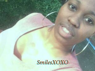 SmilesXOXO