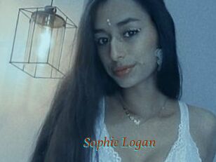 Sophie_Logan