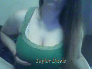 Taylor_Davis