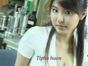 Tipha_huon