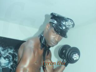 Tyron_thu