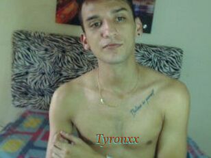 Tyronxx