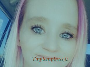 Tinytemptress91