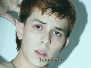 Tonyhoffa