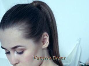Vanessa_Brons