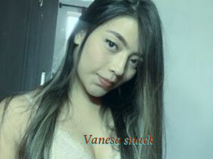 Vanesa_snack