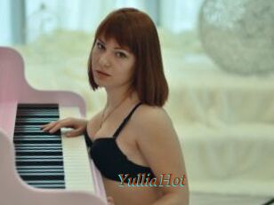 YulliaHot